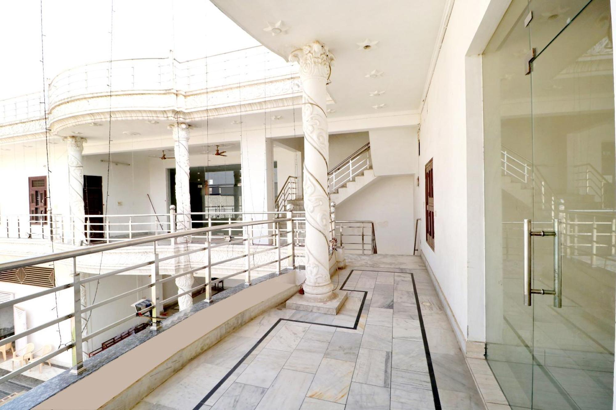 Hotel O Pushp Vatika Bhiwani Dış mekan fotoğraf