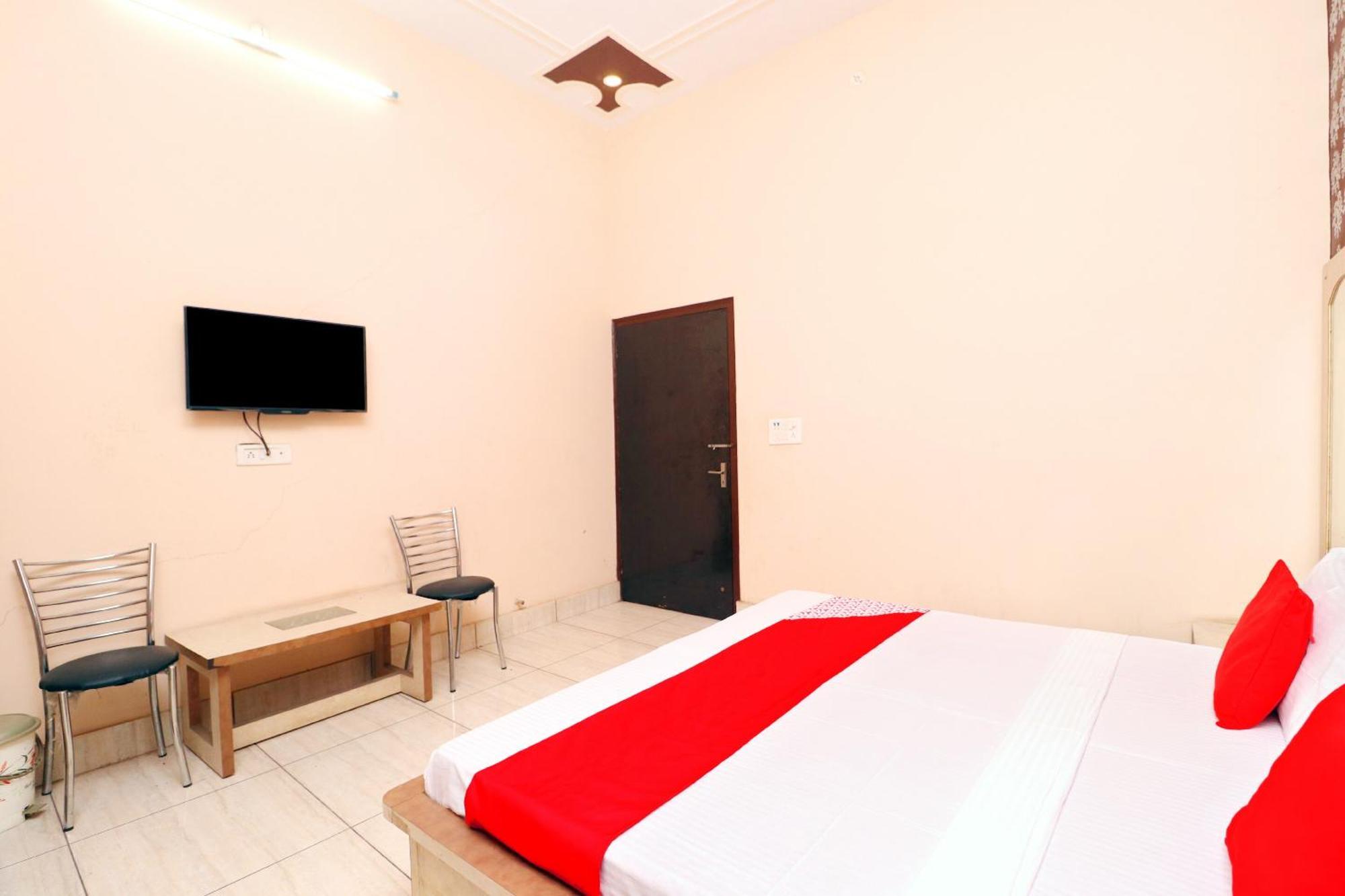 Hotel O Pushp Vatika Bhiwani Dış mekan fotoğraf