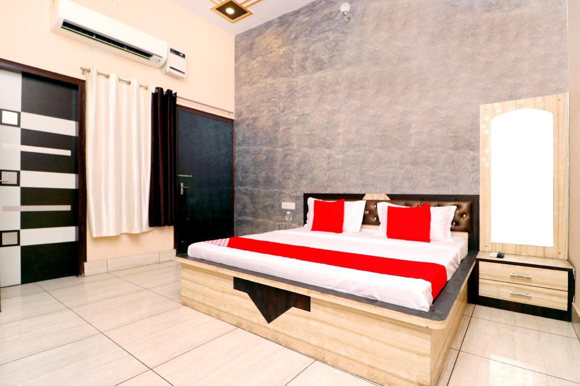 Hotel O Pushp Vatika Bhiwani Dış mekan fotoğraf